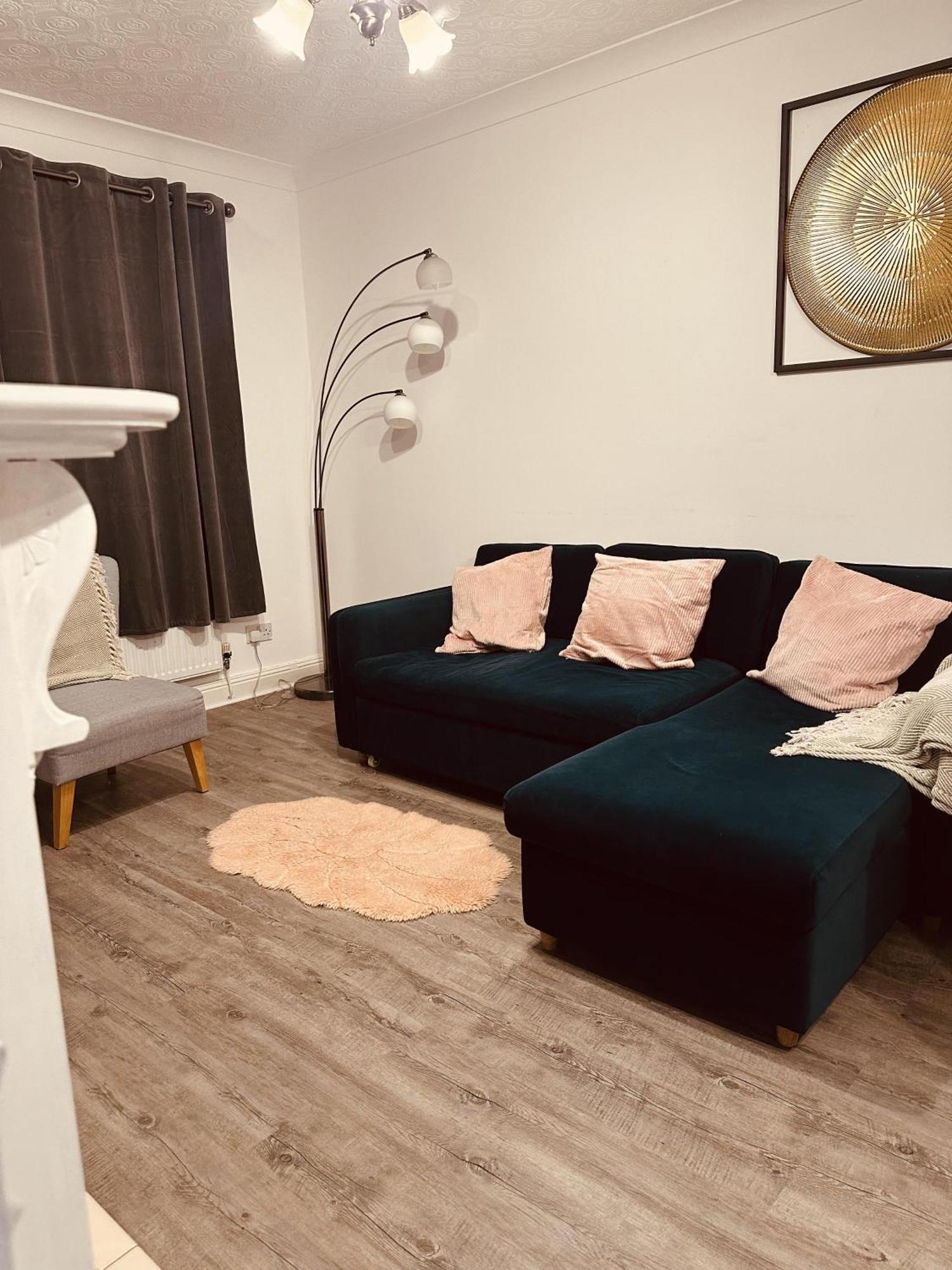 Come & Unwind In Charming 5 Bed House In Blackburn المظهر الخارجي الصورة